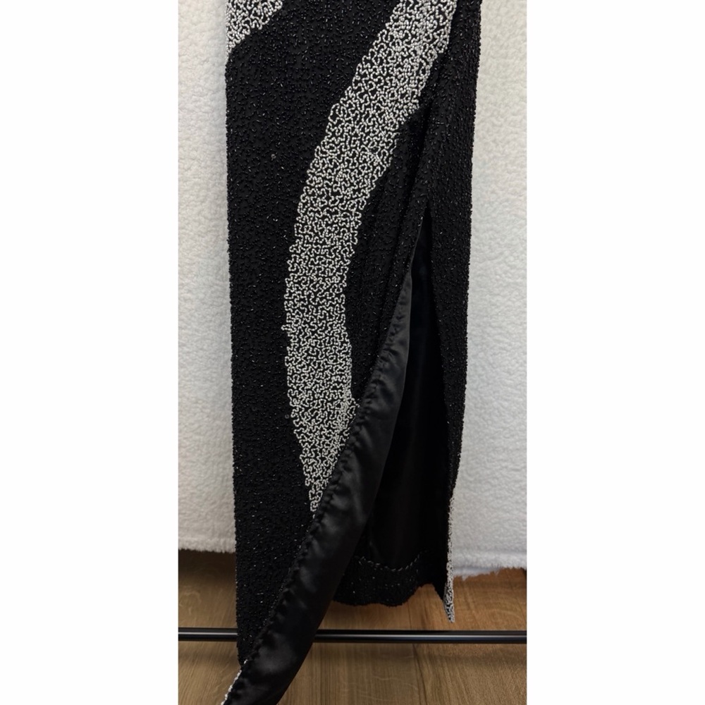 (VTG) SCALA • Black/White One-Shoulder Beaded Formal Maxi Gown w/ Side Slit, S - Picture 8 of 15